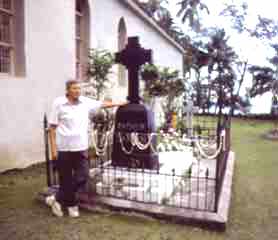 Damien's grave