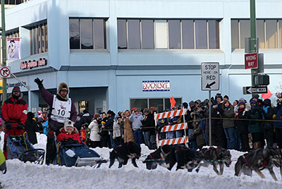 Iditarod Team Robert Bundtzen