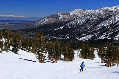 Mammoth skiing