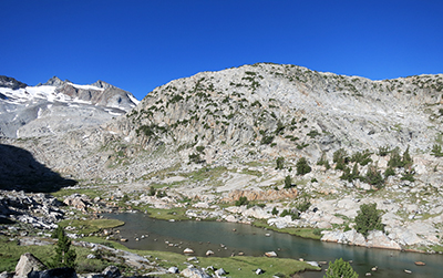 John Muir Trail, Tarn below Donahue Pass