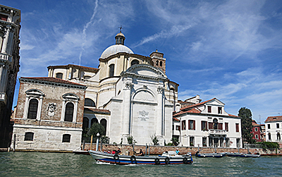 Venice passing the sights