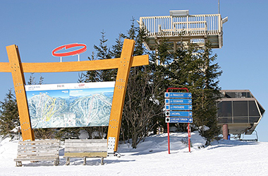 Monte Ste. Anne observation tower