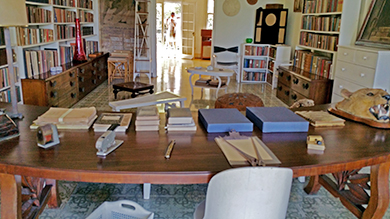 Cuba, Hemmingway's desk