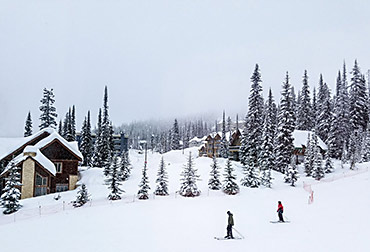 Big White skiers at the end of the day