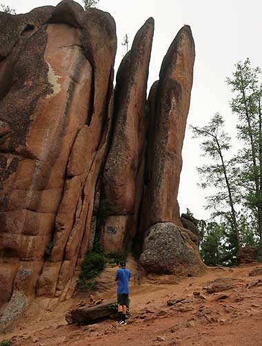 Hunter Glidden at Feather Rocks