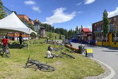 SilverStar cyclists