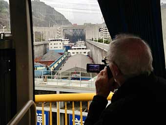 Three Gorges Dam full lock