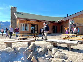 Hoonah Duck Point Bar